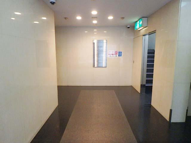 西新宿Ｋ－１ビルホール①