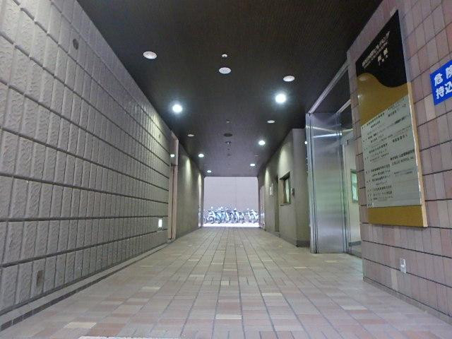 新宿国際ビルディング新館／ヒルトン東京　オフィス棟ホール②