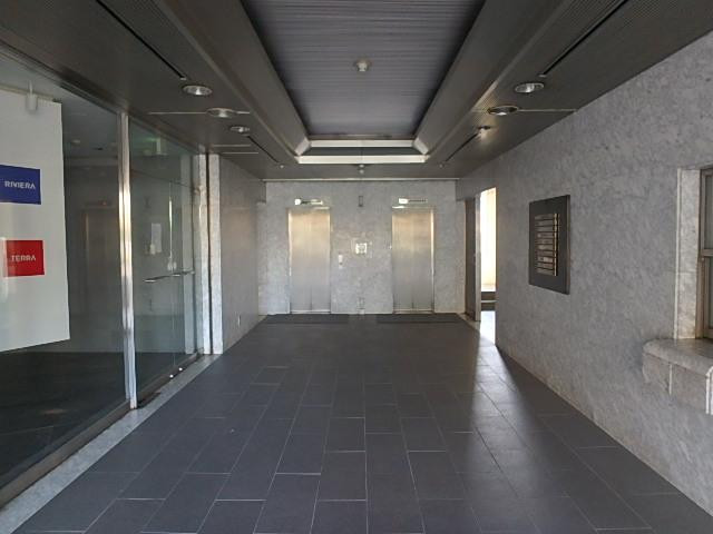 イマス西新宿ビルホール①