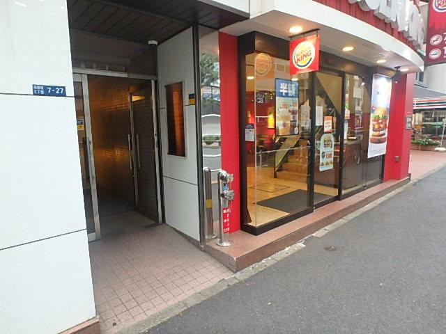 第１守徳ビルエントランス①