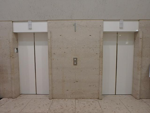 新宿三井ビルディング２号館ホール②