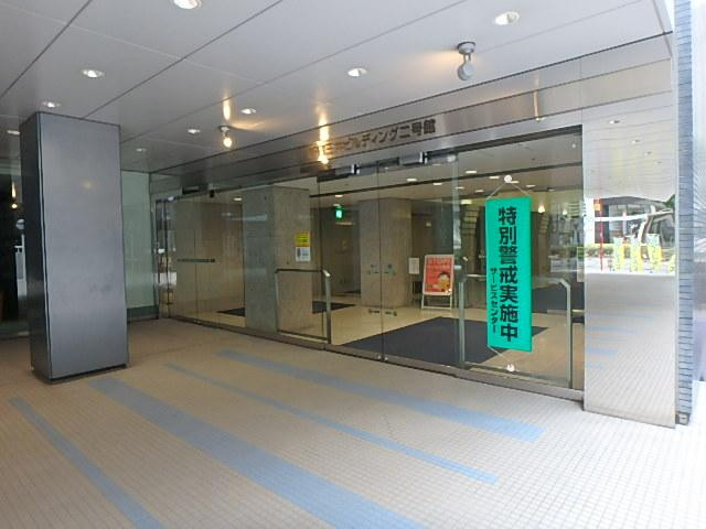 新宿三井ビルディング２号館エントランス②