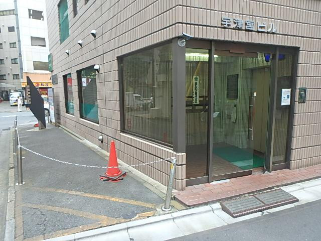 宇津宮ビルエントランス①