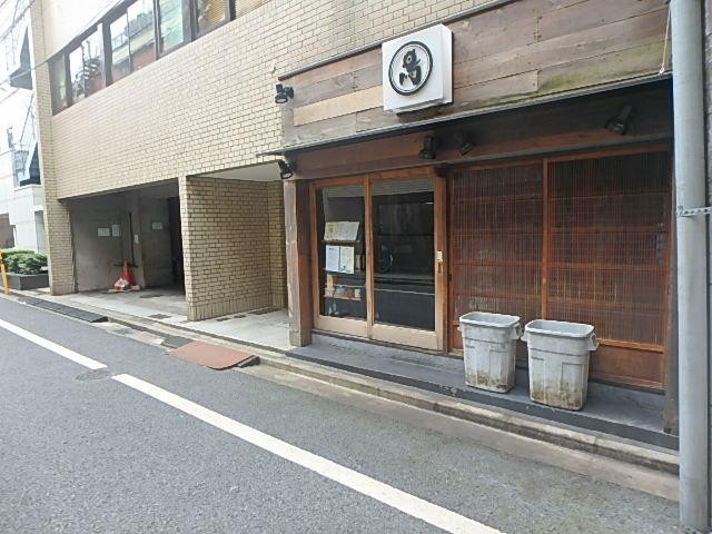 平田ビル（弐号館）エントランス①