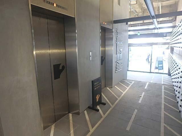 １２ＳＨＩＮＪＵＫＵホール②