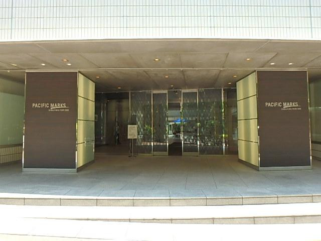 パシフィックマークス新宿パークサイドエントランス②