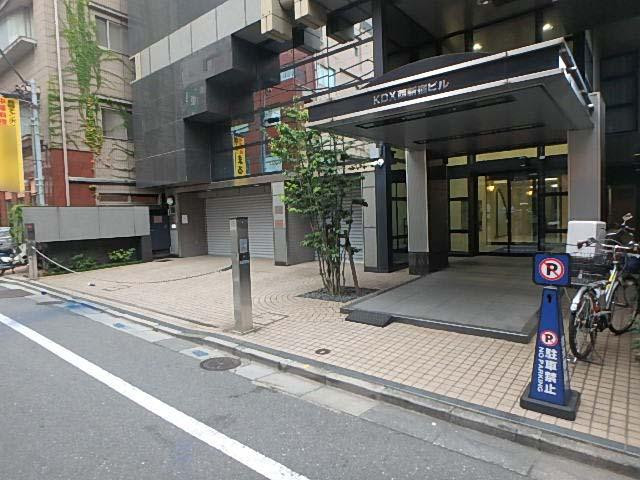 ＫＤＸ西新宿ビルエントランス①