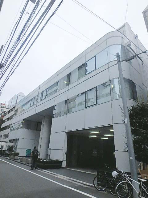 西新宿三晃ビル外観①(メイン)