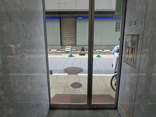 ホール③