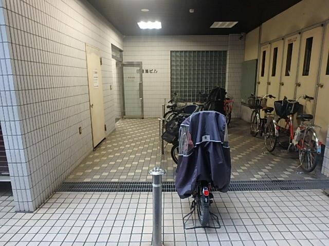 新宿旭ビルＡ館エントランス④
