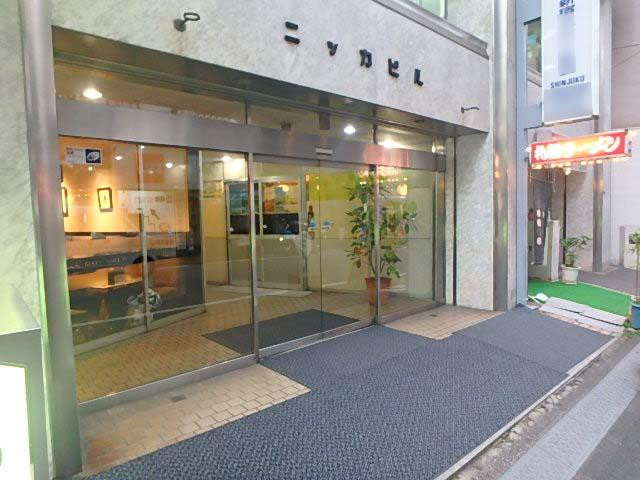 ニッカビルエントランス①