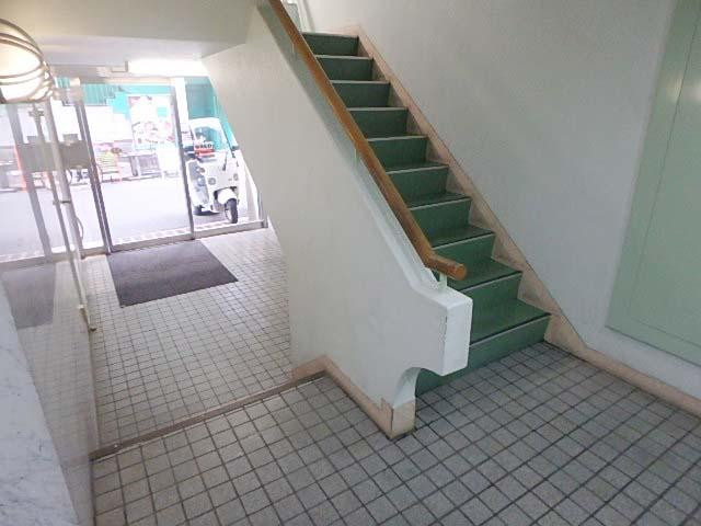 ホール③