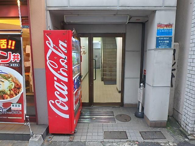 第１山本ビルエントランス②