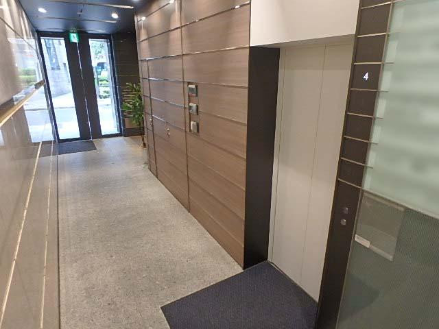 ホール②