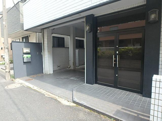 ハーモニービル西新宿エントランス①