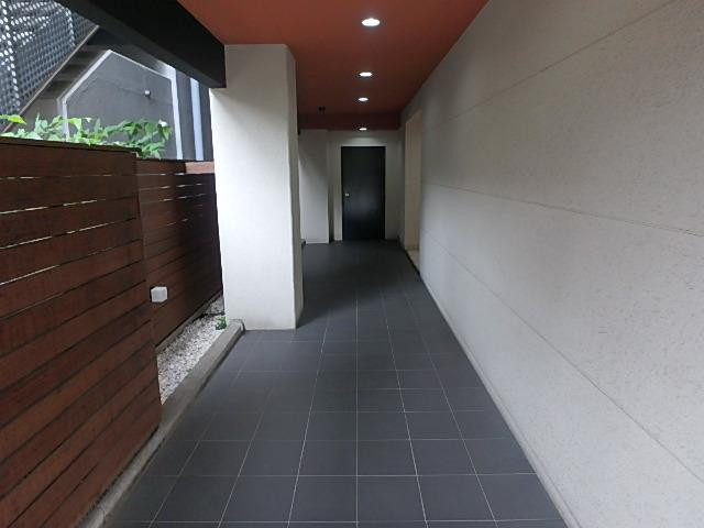 新宿ＷＥＳＴ　ＣＯＵＲＴホール①