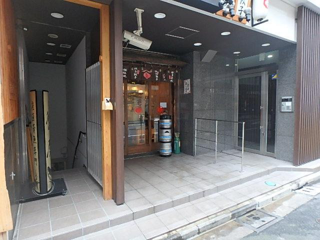 山崎西新宿ビルエントランス①