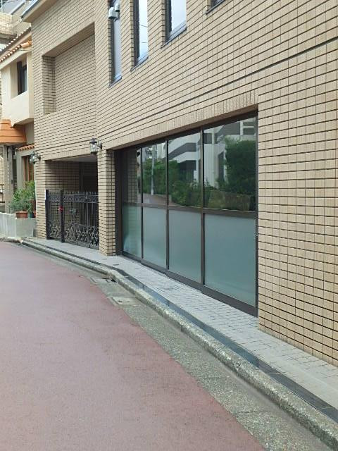 星野ビルエントランス③