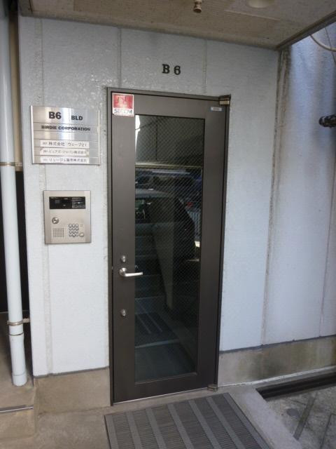 エントランス①