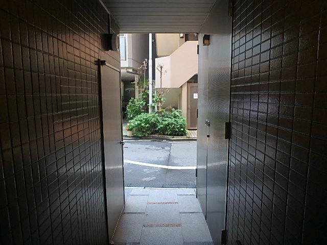 サガミヤビルホール③