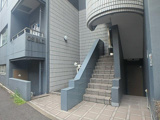 エントランス①