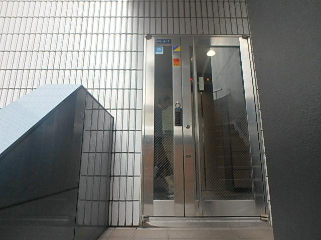 エントランス②