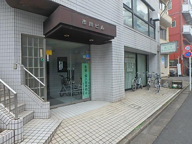 エントランス①
