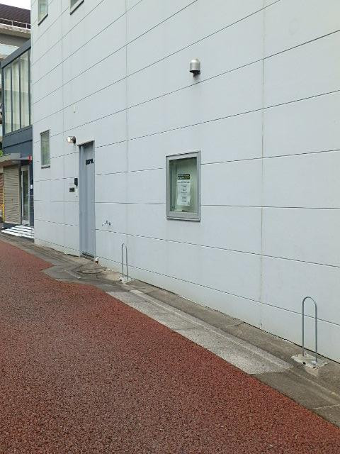 ｍビルエントランス③