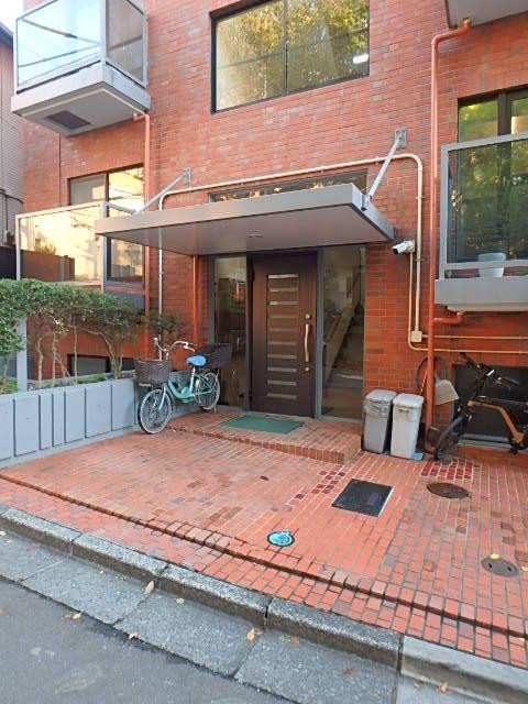 テラス小黒エントランス②