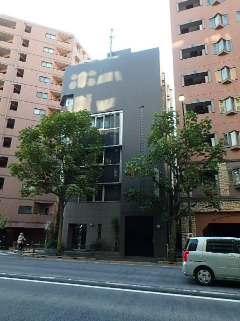スタッフハウスビル外観①(メイン)