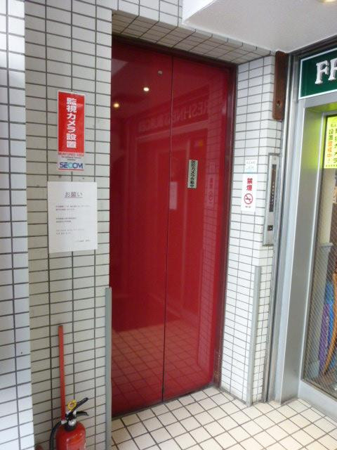 エントランス②