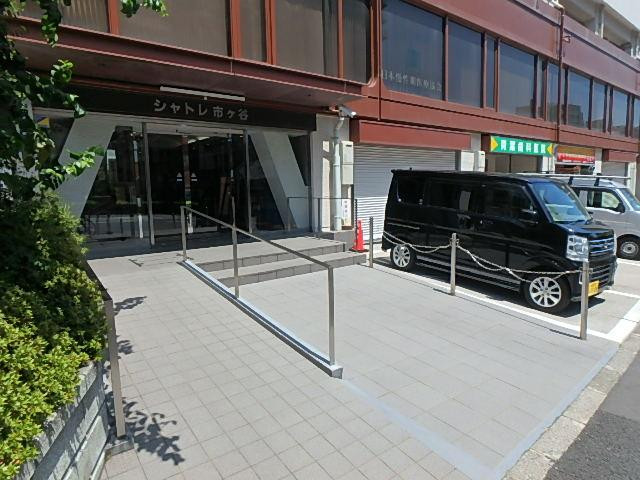 シャトレ市ヶ谷エントランス③