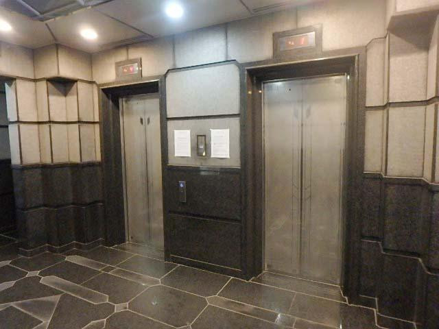 ホール③