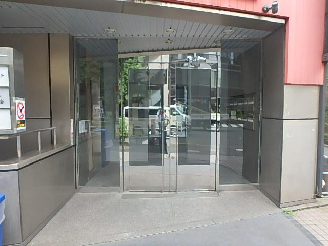 リービル５エントランス②