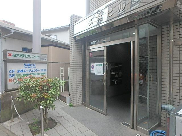 エントランス①