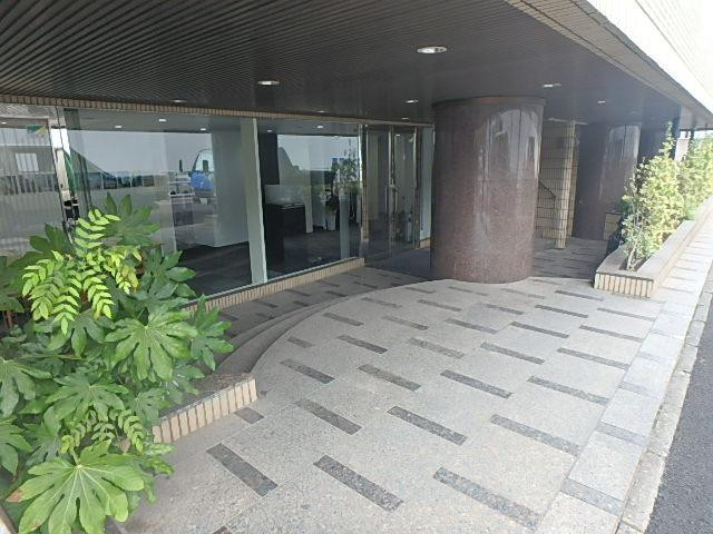 エントランス②