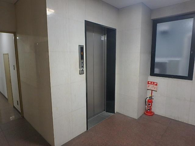 高橋ビルホール②