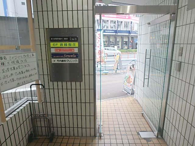 ホール④