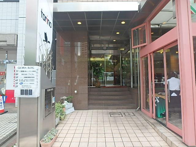 グロリアビルエントランス④