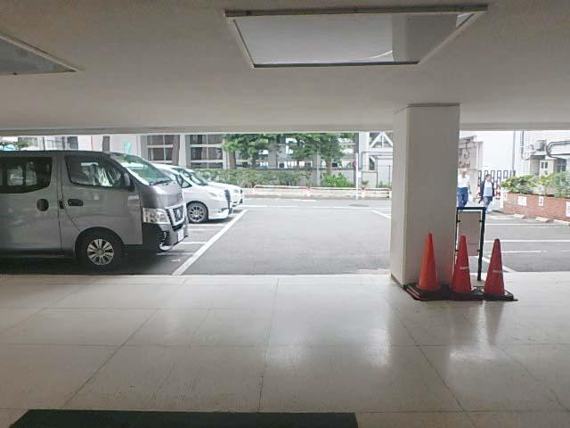 セントラルコーポラスエントランス④