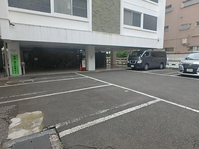 セントラルコーポラスエントランス③