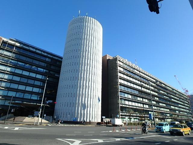 パレスサイドビル外観②