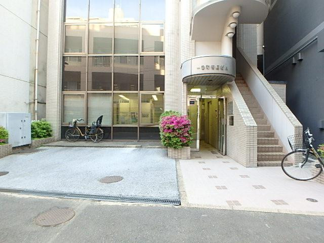 一番町笹田ビルエントランス①