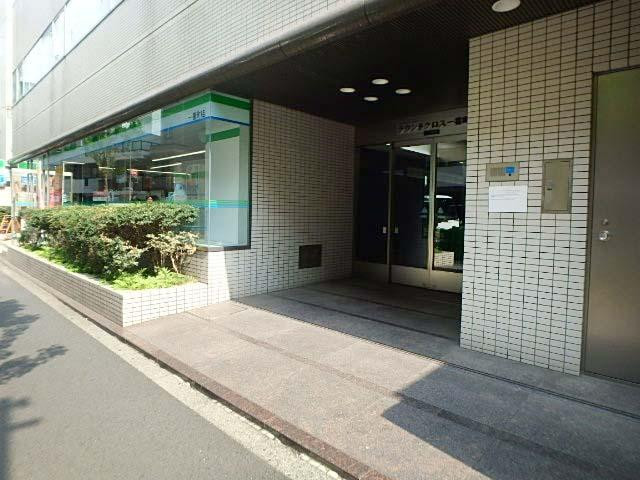 エントランス①