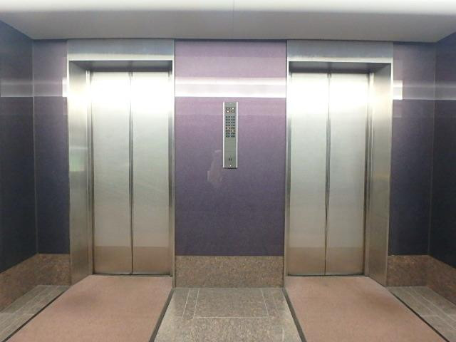 ホール②