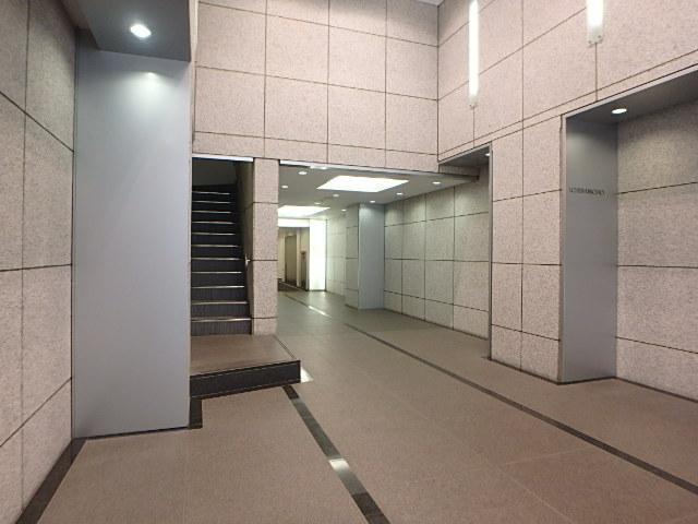 共同ビル（一番町）ホール①
