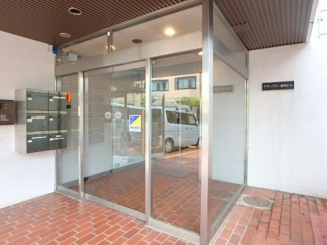 アデックス一番町エントランス②