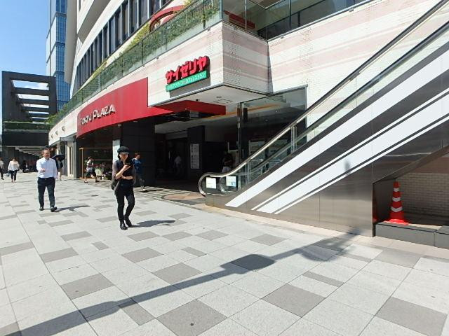 東急不動産赤坂ビルエントランス①