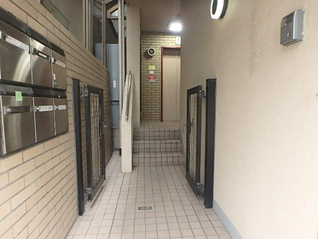ホール①