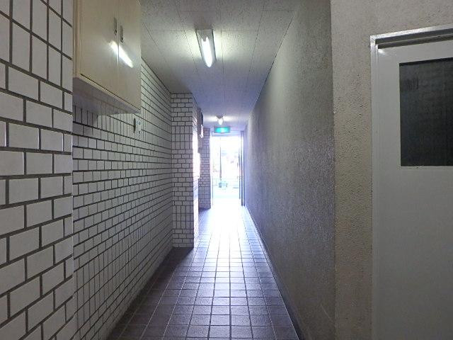 ビックウエストビル１号館ホール③
